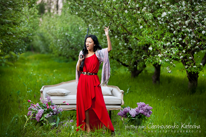 ФОТОСЕССИИ В ЦВЕТУЩИХ САДАХ В РОСТОВЕ